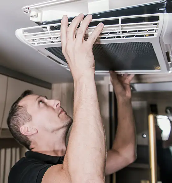  Professional Licensed And Insured Cleaners in Riverton, UT